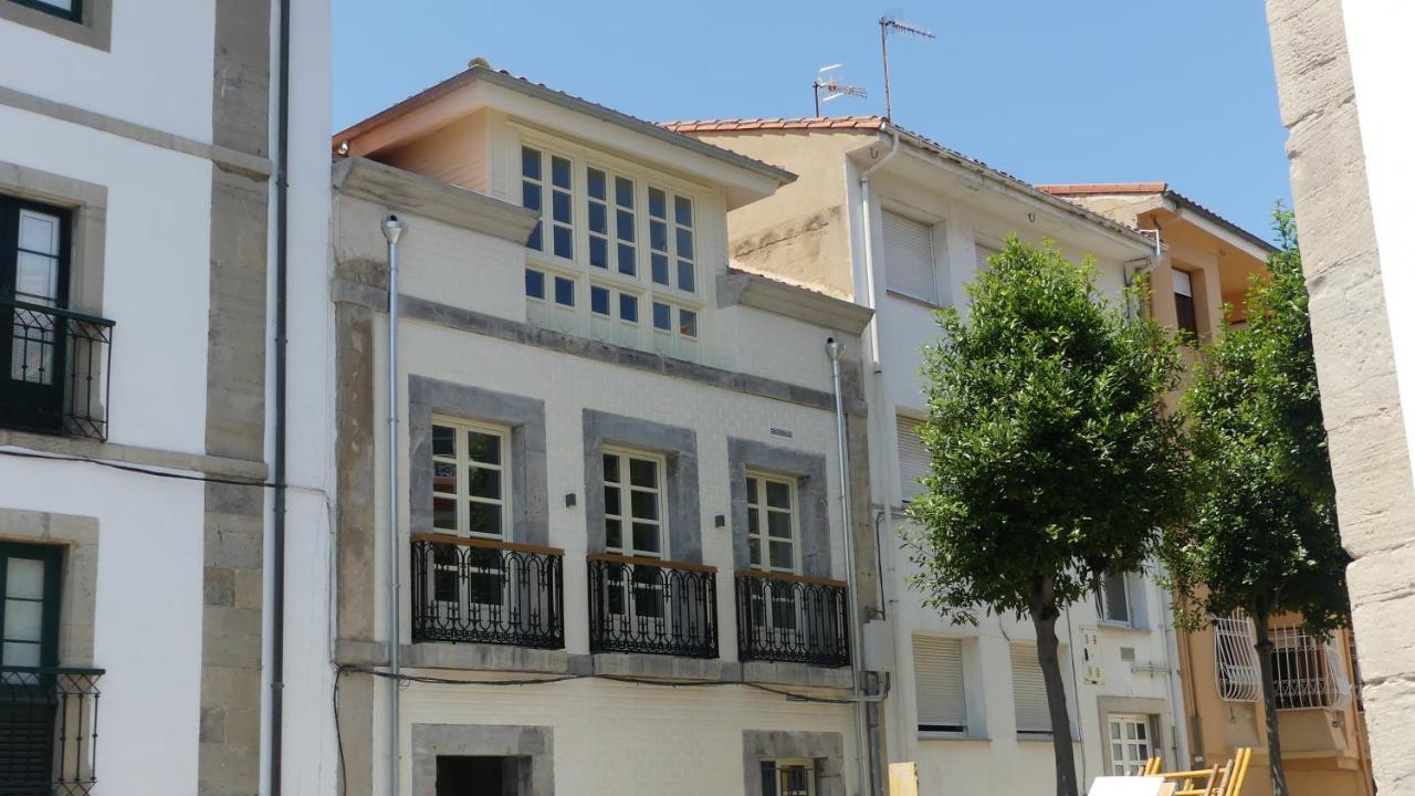 Apartamentos El Reloj Luanco Bagian luar foto