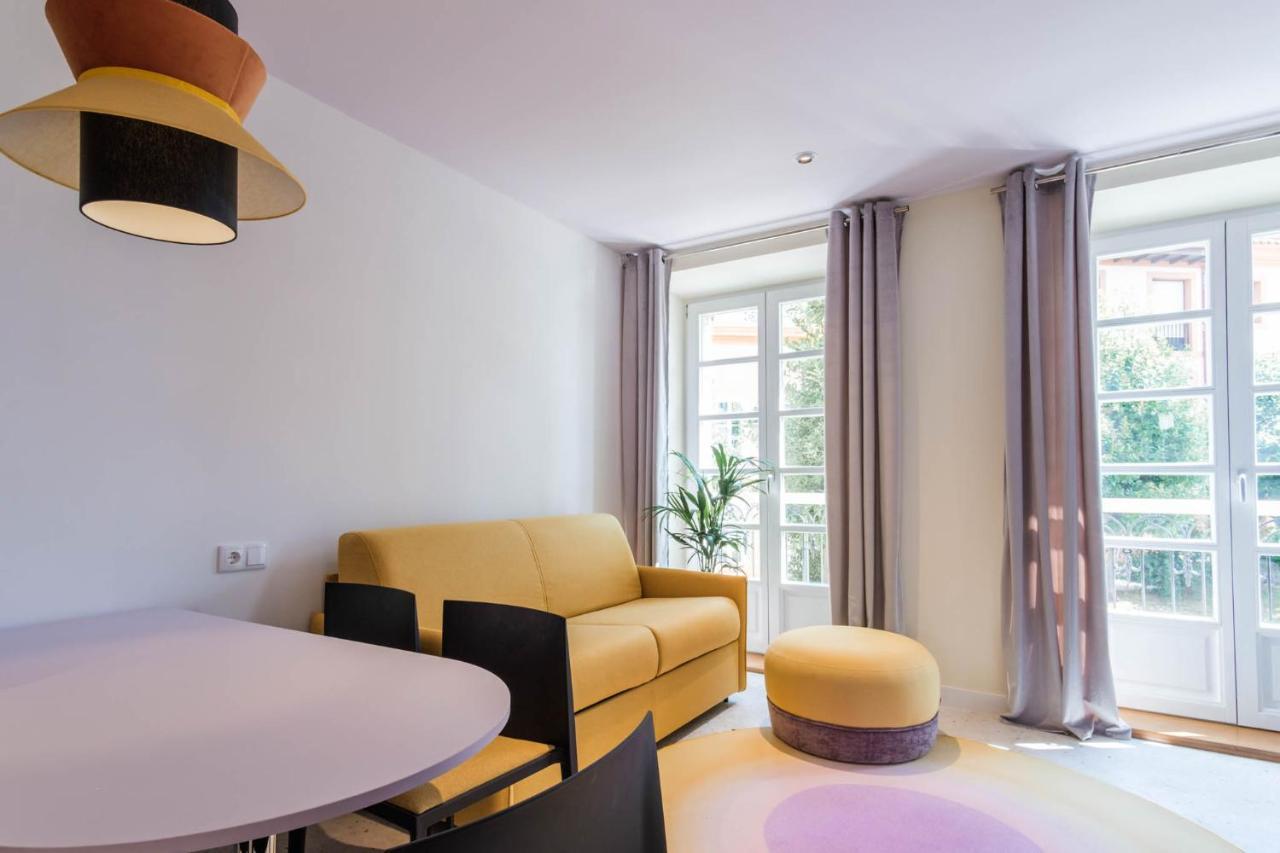 Apartamentos El Reloj Luanco Bagian luar foto