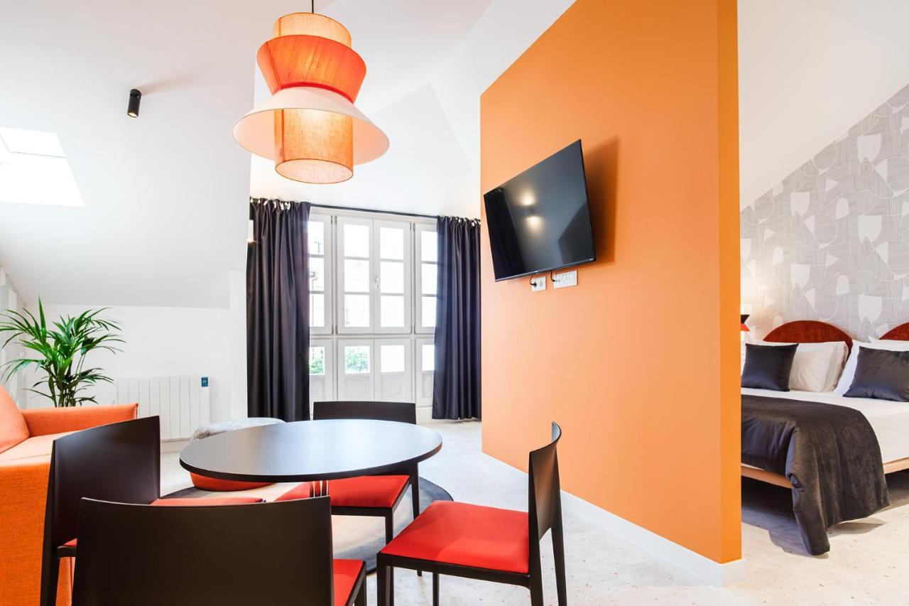 Apartamentos El Reloj Luanco Bagian luar foto