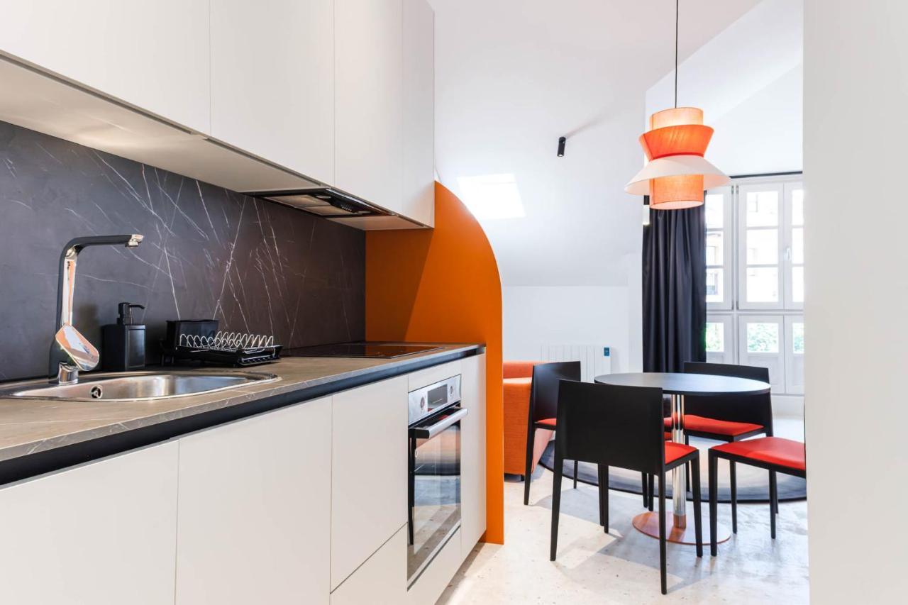 Apartamentos El Reloj Luanco Bagian luar foto